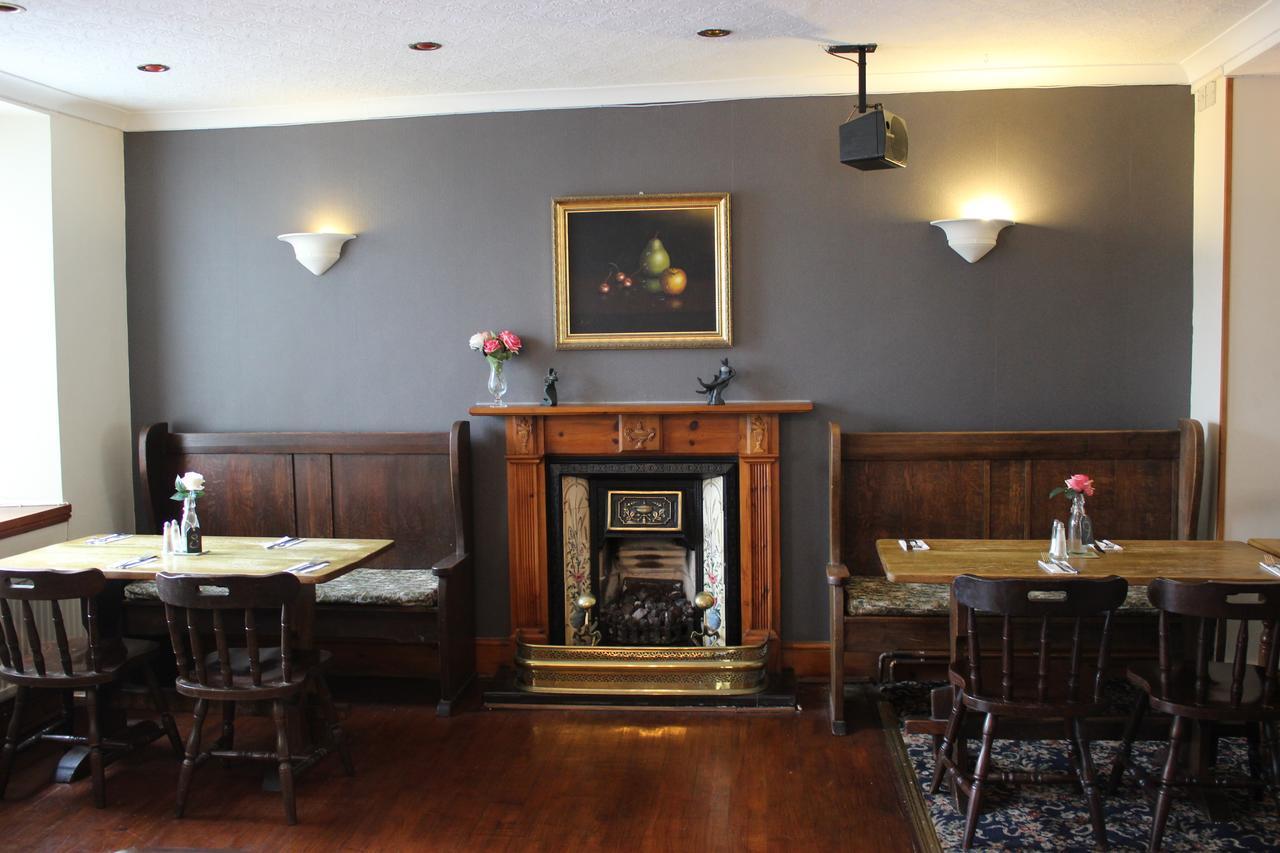 The New Lodge Pontardawe ภายนอก รูปภาพ